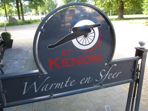 Hans Liest, Et kenon