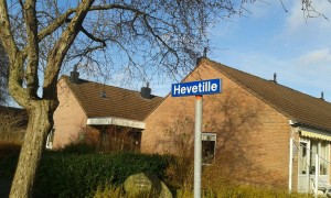 Hevetille, Annie